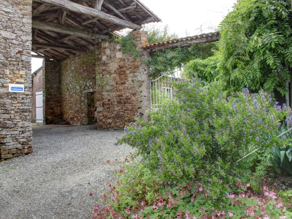 Relais De La Riniere Le Landreau Exterior photo